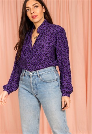 VINTAGE 80S BLOUSE IN PURPLE LEOPARD PRINT