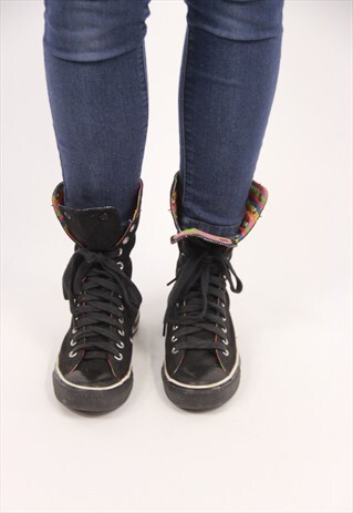 VINTAGE CONVERSE TRAINERS