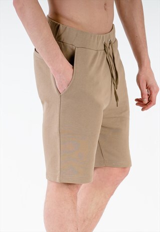 BASIC SHORTS IN BEIGE WITH POCKETS AND DRAWSTRING