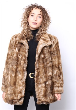 VINTAGE 60S LIGHT BROWN FAUX FUR WINTER COAT