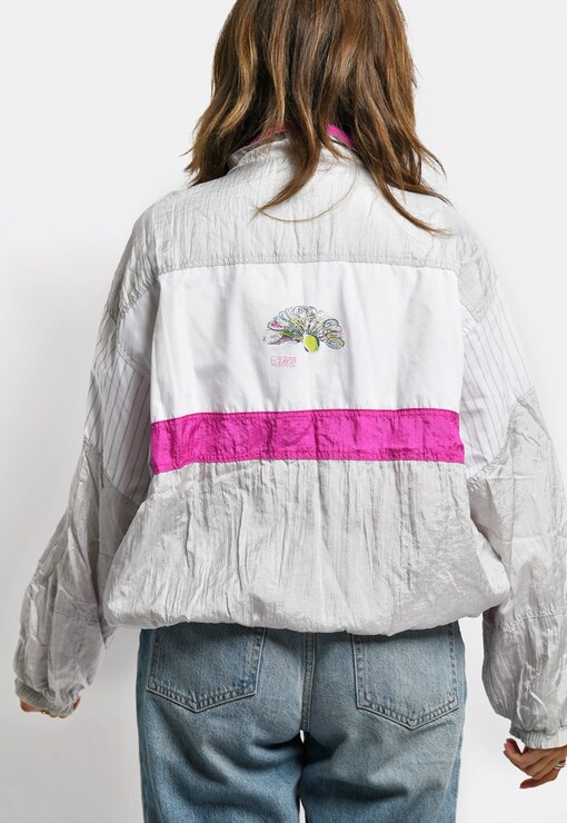 garment image