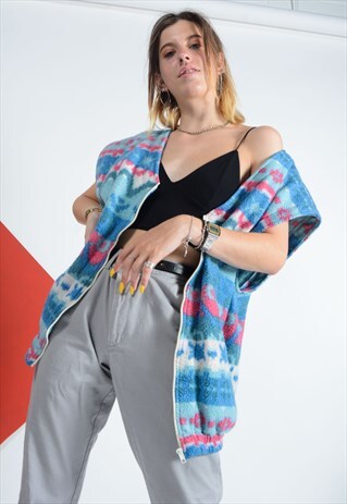 VINTAGE FLEECE VEST IN AZTEC PATTERN.