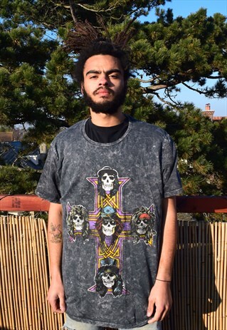 OFFICIAL GUNS N' ROSES TOUR TOP // BAND T