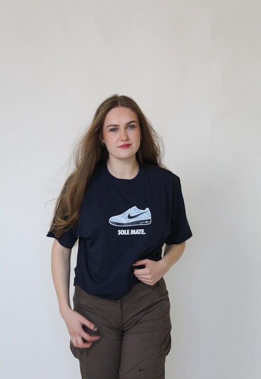 garment image