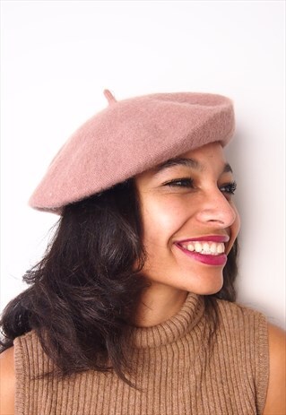 NUDE PINK WOOL BERET