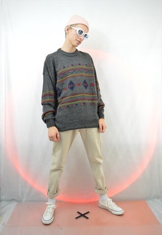 VINTAGE GREY GRAPHIC SWEATSHIRT / UNISEX