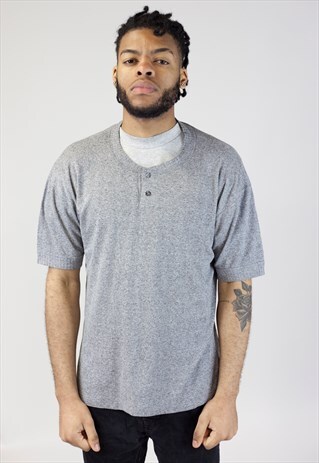 VINTAGE 90'S FILA GREY TWO BUTTON T-SHIRT