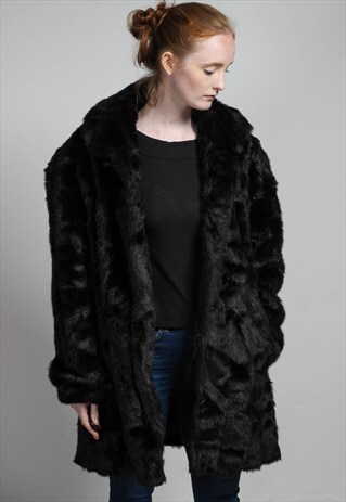 VINTAGE OVERSIZED FAUX FUR JACKET