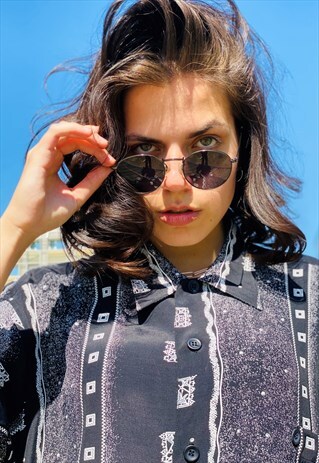VINTAGE 80'S BLACK AND WHITE PRINTED SHORT SLEEVE SHIRT
