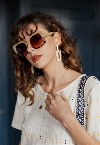 OVERSIZED SQUARE 70S SUNGLASSES