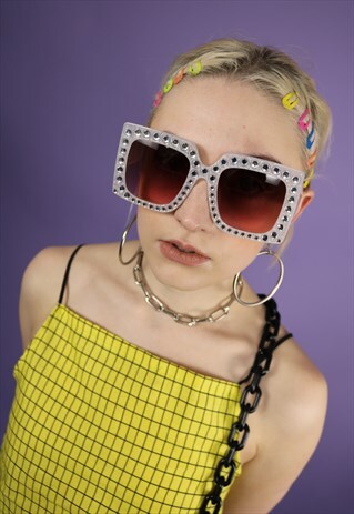 DIAMANTE SUNGLASSES IN WHITE WITH OMBRE LENSES