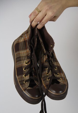 VINTAGE CONVERSE 90'S HIGH-TOP TRAINERS