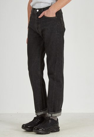 VINTAGE BLACK LEVI'S 501 FIT DENIM JEANS