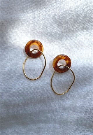 BROWN TORTOISE SHELL AND GOLD HOOP DROPPER EARRINGS
