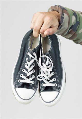 VINTAGE CONVERSE BLACK TRAINERS