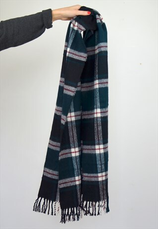 VINTAGE 90S GREEN WHITE & RED CHECK SCARF