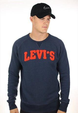 VINTAGE LEVI'S SPELL OUT SWEATSHIRT JUMPER