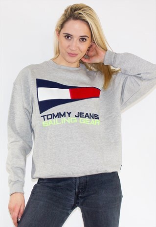 RETRO TOMMY HILFIGER SPELL OUT LOGO SWEATSHIRT