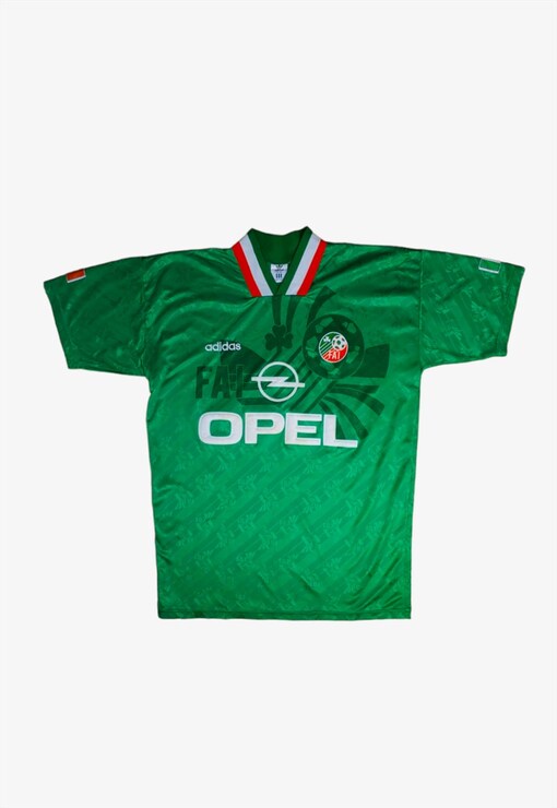 garment image