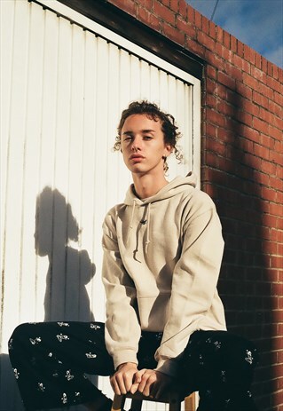 UNISEX HOODIE IN BEIGE WITH MINI BEE EMBROIDERY