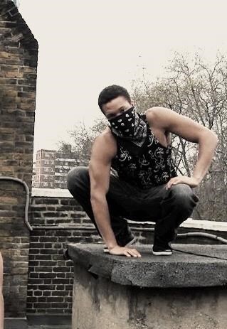 PP (PANTHER POWER): BLACK VEST