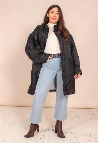 VINTAGE 90S REEBOK LONG PADDED JACKET IN BLACK