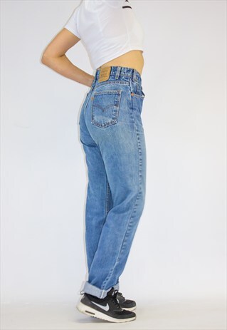 VINTAGE LEVI'S STONEWASH BOYFRIEND JEANS