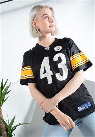 NFL PRINTED USA FOOTBALL T-SHIRT IN BLACK