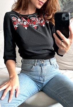 70s Retro Embroidered Flower Blouse / Top - S