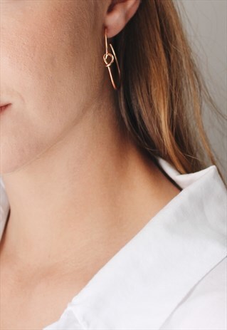 BORBOLETA TAGIS GOLD EARRING