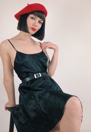 BLACK 90S SATIN MINI SLIP DRESS
