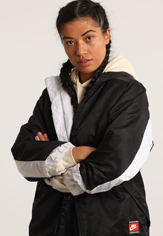 VINTAGE NIKE JACKET