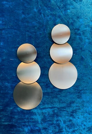 LARGE GOLD 90S STYLE EARRINGS