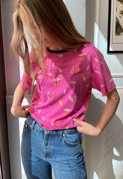 Amazing super cute pink vintage t-shirt