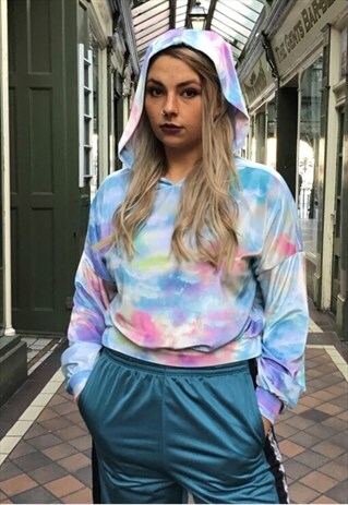 RAINBOW CLOUD EFFECT CROP TOP CYBERPUNK RETRO