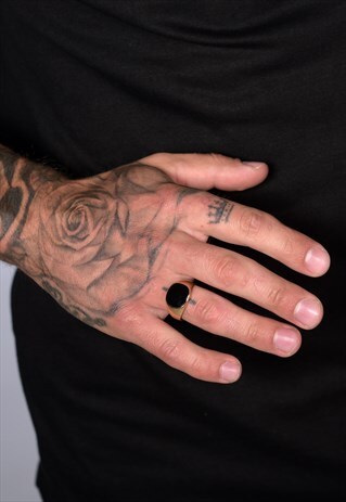 54 FLORAL BLACK MARBLE CIRCLE SIGNET METAL RING - GOLD