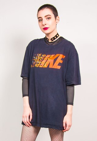 NIKE VINTAGE 90'S BLACK OVERSIZED T-SHIRT