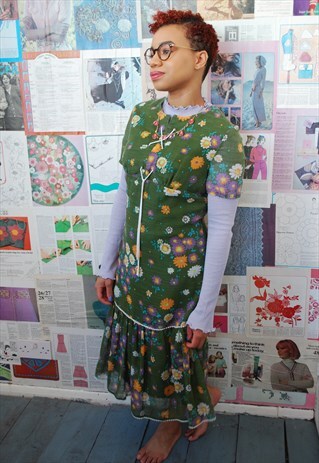 CUTE COTTON FLORAL 70S BOHO FESTIVAL DRESS