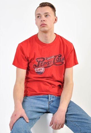 VINTAGE 90S ROUND NECK T-SHIRT
