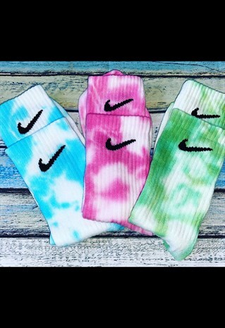 3-PACK TIEDIE NIKE SOCKS, BLUE,PINK,GREEN