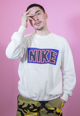 VINTAGE NIKE SPELL OUT SWEATSHIRT