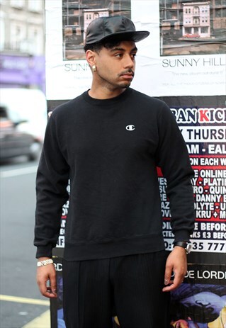 VINTAGE CHAMPION BLACK LOGO SWEATSHIRT