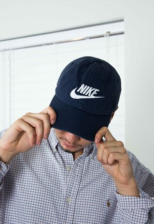 VINTAGE NIKE CAP LOGO 90S X 3.3