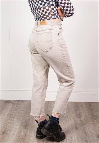 VINTAGE 90'S BEIGE DENIM HIGH WAIST FRAYED HEM MOM JEANS