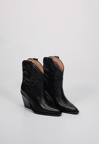 KOLE LOW BLACK