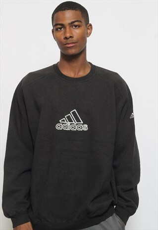 VINTAGE ADIDAS SWEATSHIRT
