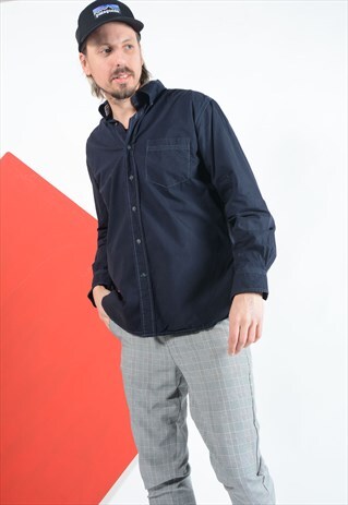 TOMMY HILFIGER SHIRT IN NAVY.