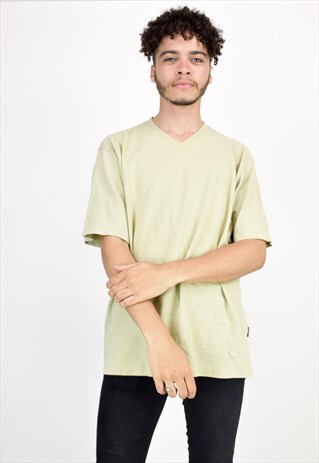 VINTAGE 90'S ADIDAS T-SHIRT