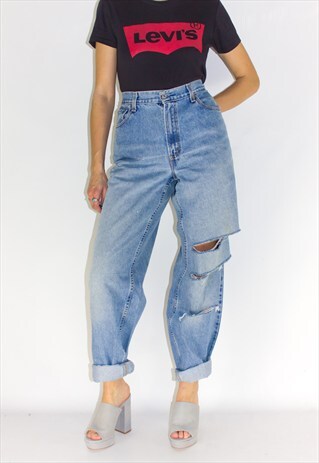 VINTAGE HIGH WAIST DISTRESSED LEVI'S JEANS