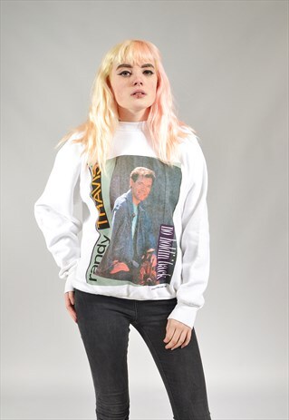 VINTAGE OFF WHITE RANDY TRAVIS NO HOLDIN' BACK SWEATER